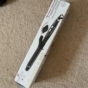 Olivia Garden Curling Iron NEW IN BOX
